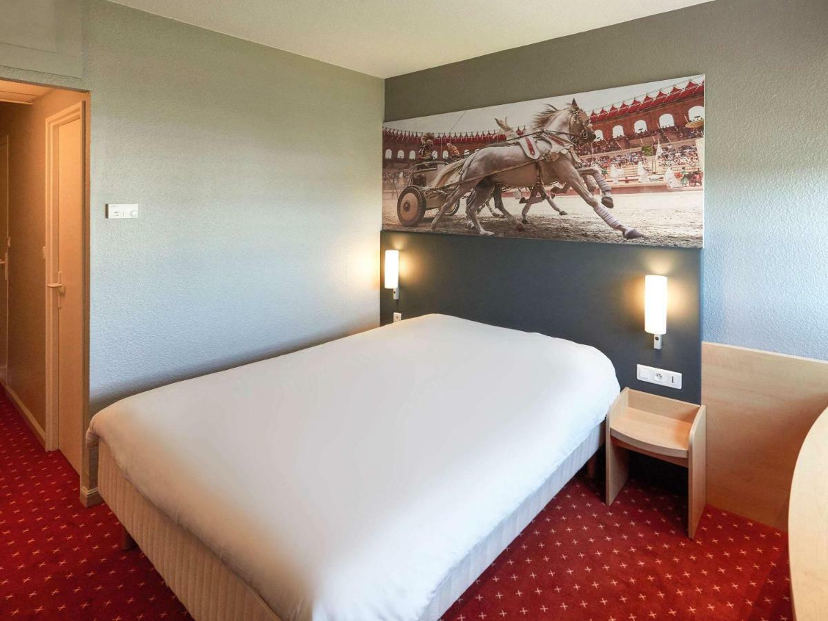 Ibis Cholet Hotel Exterior photo